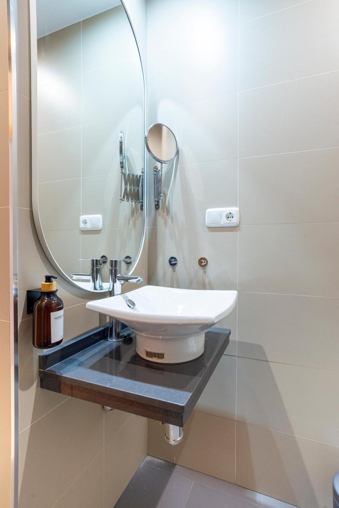 Apartment & Pool In Malaga City Center Extérieur photo
