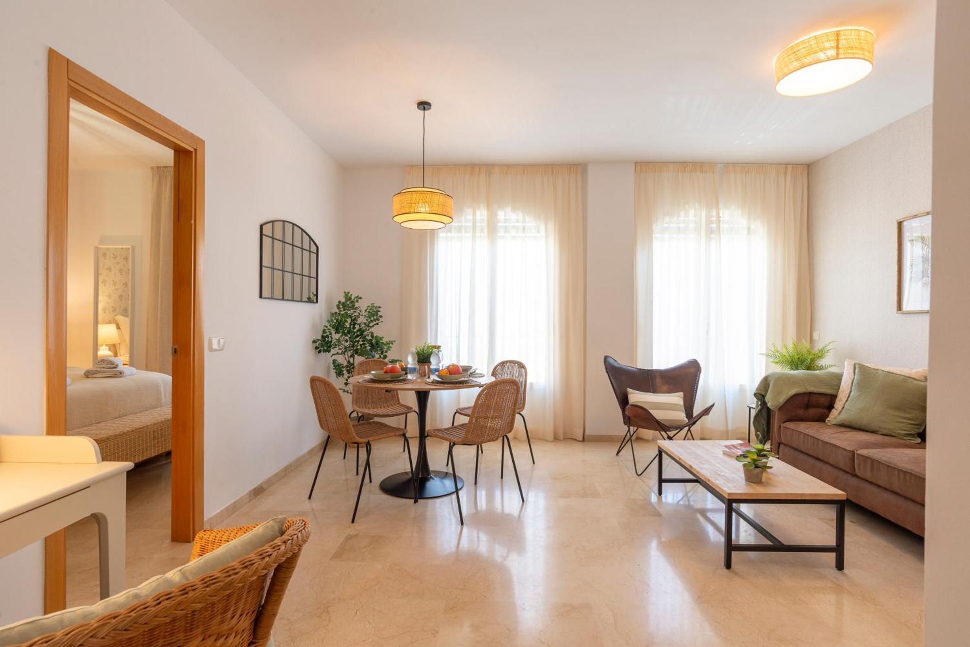 Apartment & Pool In Malaga City Center Extérieur photo